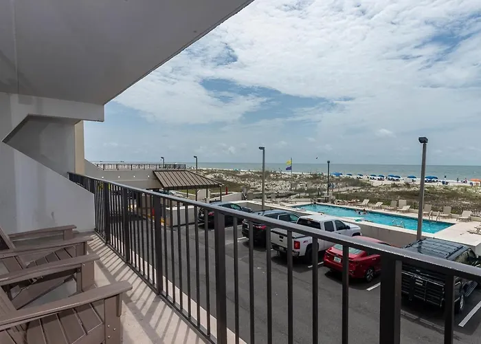 Apartment Island Winds East 109